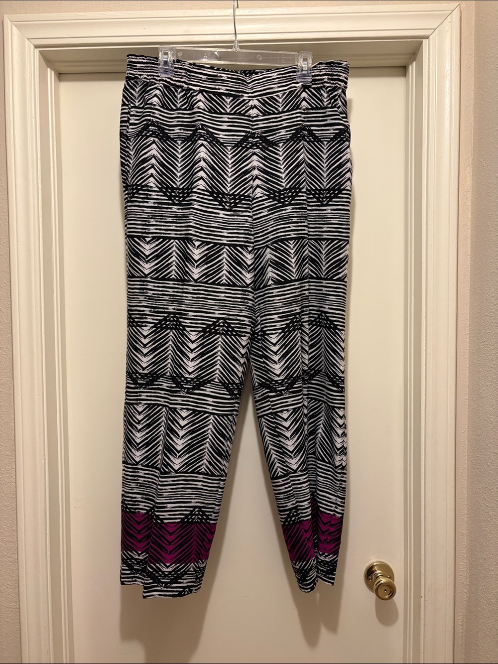 Investments Black, White & Purple Wide Leg Pants